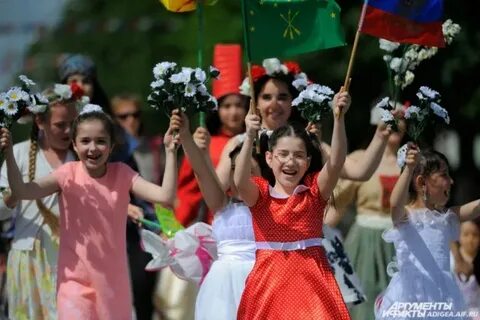 Какой народ отмечает праздник цветов