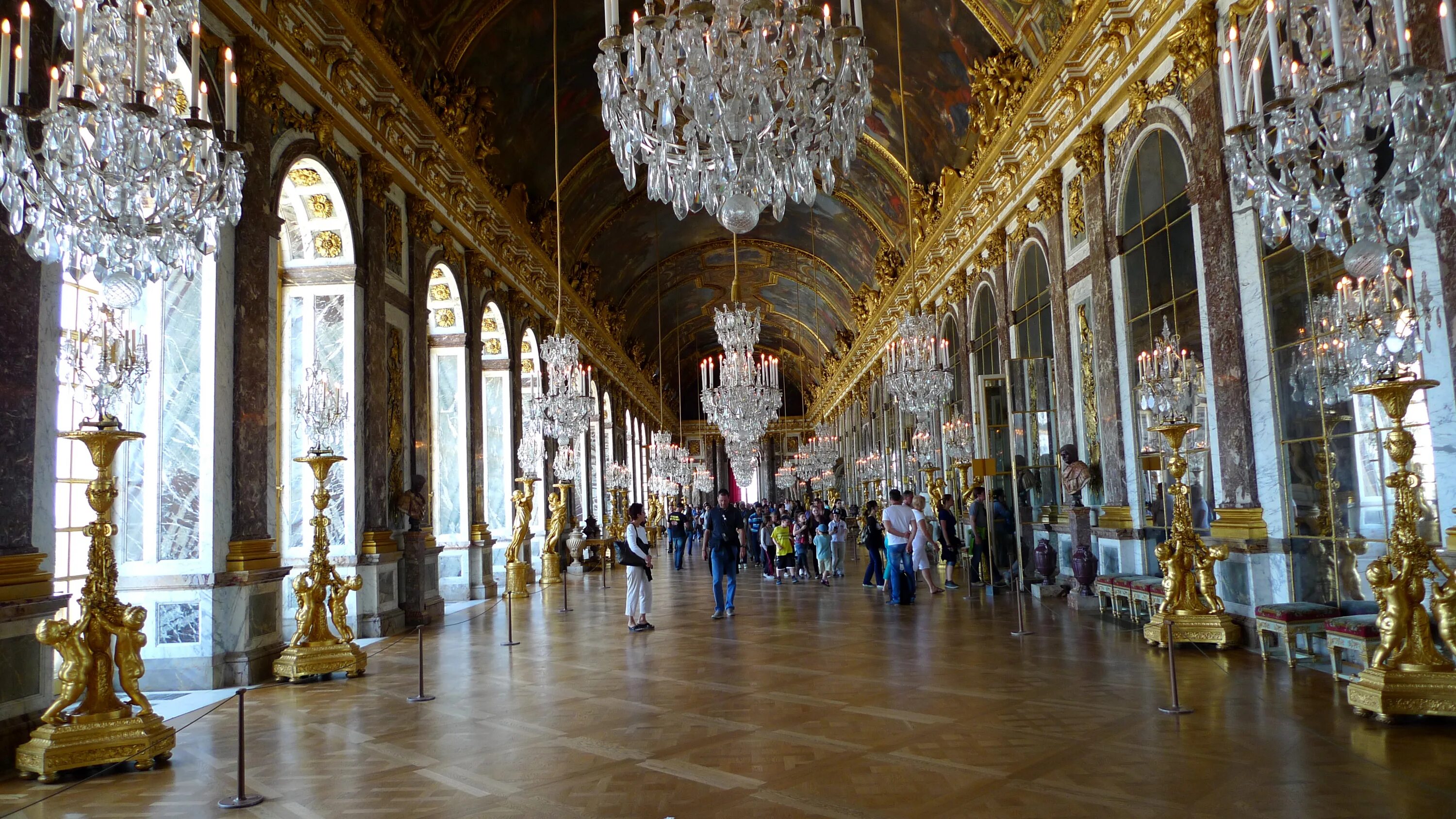 Версаль покои. Царские покои. Версаль внутри. Версаль фото внутри дворца. Почему версаль