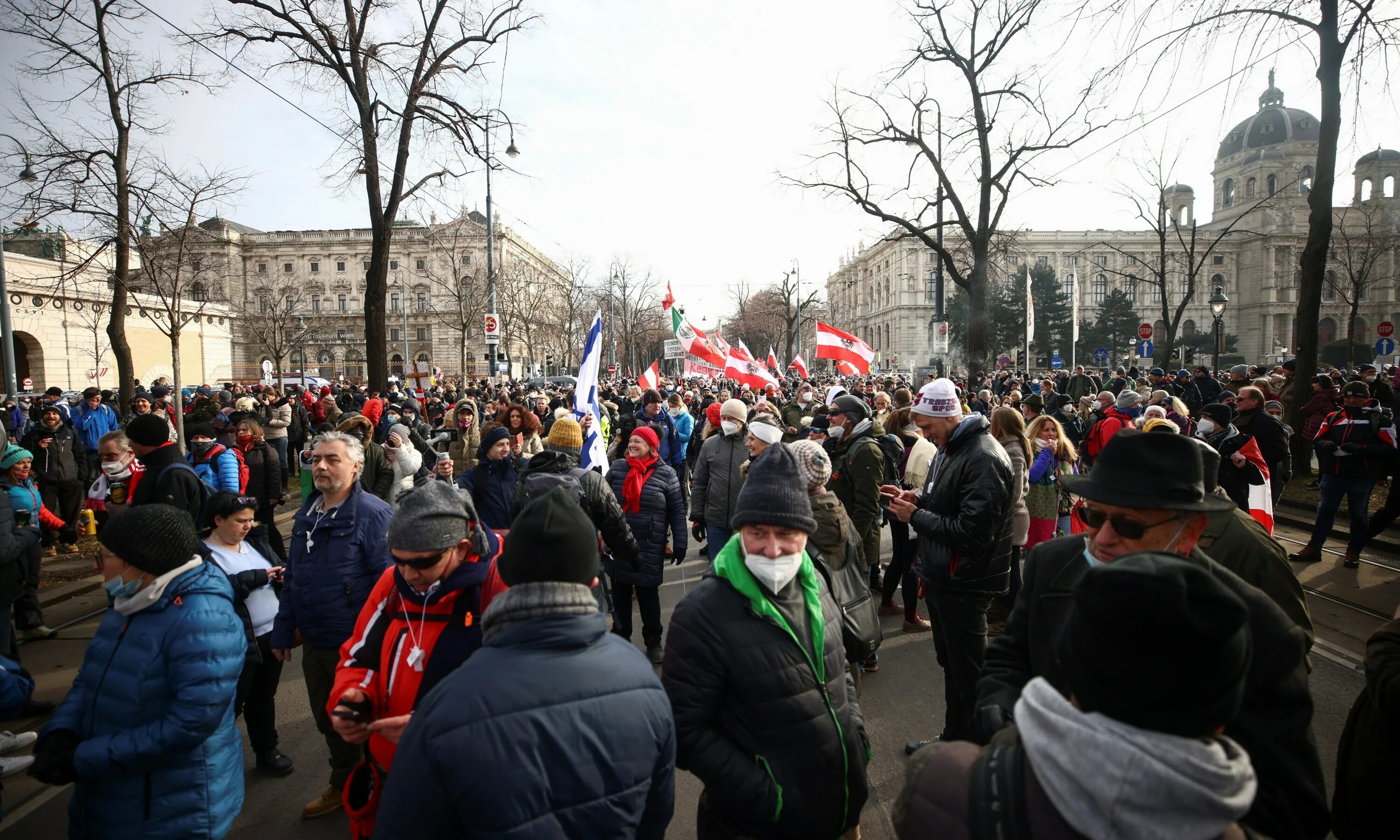 9 мая 2024 в европе. Протесты в австрии. протесты в европе. митинги в европе. демонстрации в европе.