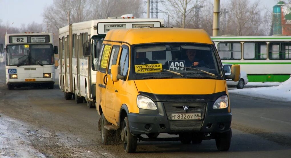 Какие автобусы ходят в омске. 414 Газель. Газель автобус. Маршрутная Газель. Газель маршрутное такси.