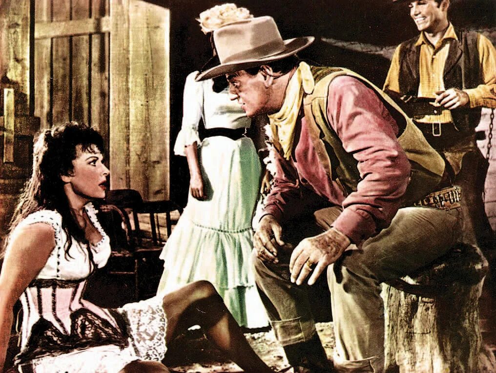 Кордебалет 1930. Купальные костюмы 1932 год. 1920е сша талия. Французские коллаборационистки. Ретро унижение.