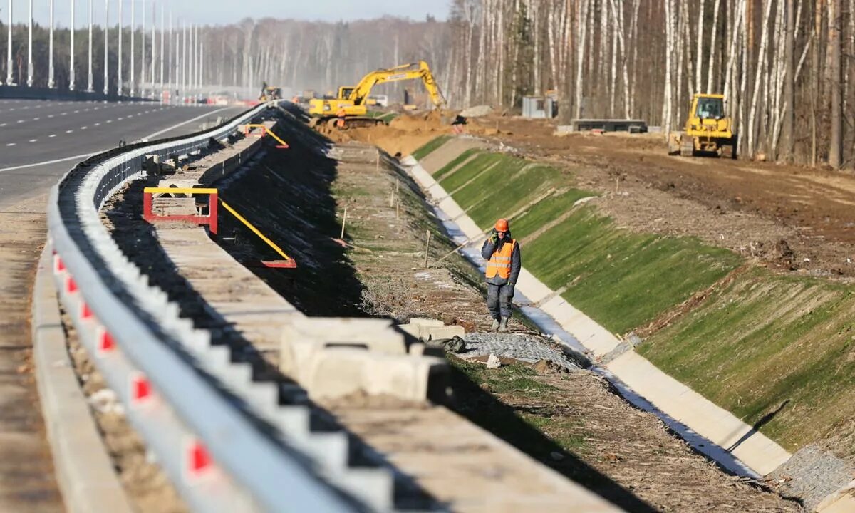 Строительство современных дорог. Объездная м7 в Набережных Челнах. Мостоотряд 81 Воронеж. Стройка дороги. Реконструкция дороги.