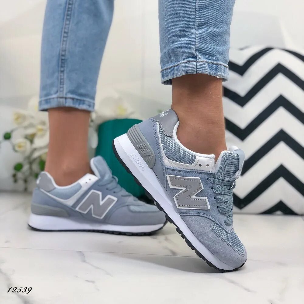 Кроссовки new balance цвета. Кроссовки Нью баланс женские новая коллекция 2023. Кроссовки New Balance 9060 женские. Кроссовки Нью бэланс голубые. Кроссовки Нью бэланс серые.