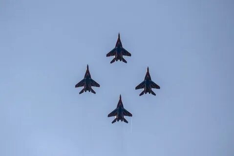 Истребители над нижним новгородом