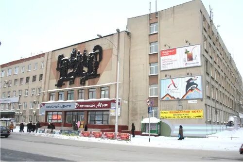 Деловой мир офис. Улица тухачевского 22 кемерово. Ул тухачевского 22а. Ул тухачевского 22а. Кемерово, улица тухачевского, 22 б.