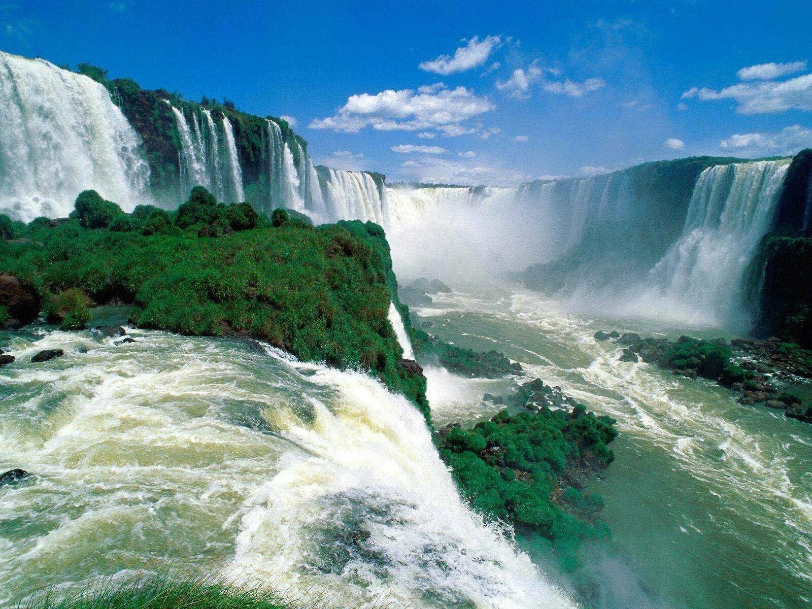 Водопады Игуасу Аргентина. Бразилия водопады Игуасу. Водопад Игуасу в Южной Америке.