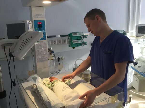 Гкб 3 зеленоград. Роддом кончаловского зеленоград. Роддом зеленоград александровка 8. Неонатологи перинатальный центр кончаловского. Перинатальный центр гбуз гкб им.