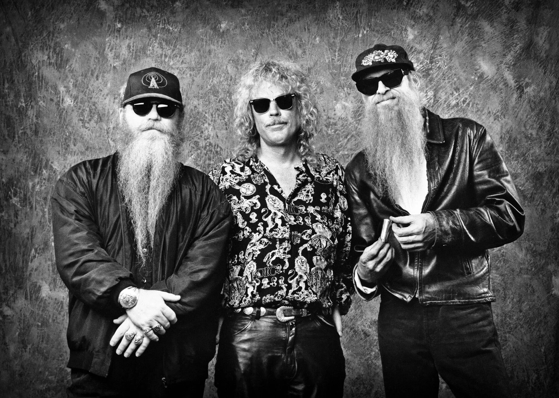 Ззтоп. Группа ZZ Top в молодости. Билли Гиббонс без бороды. ZZ Top 2020. ZZ Top без бороды.