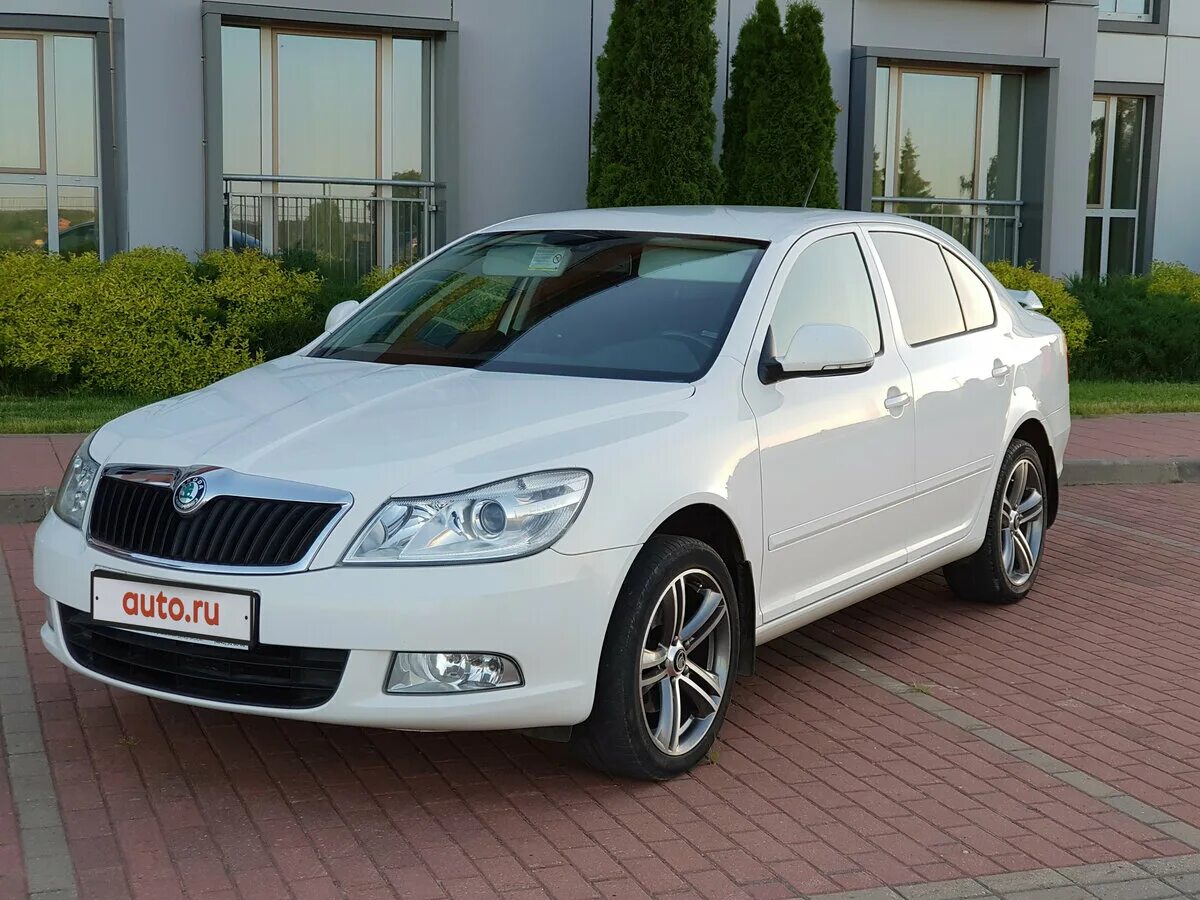 Octavia a5 2012. Skoda Octavia II (a5) Рестайлинг. Skoda Octavia a5 White. Skoda Octavia 2 2012. Skoda Octavia a5 Рестайлинг.