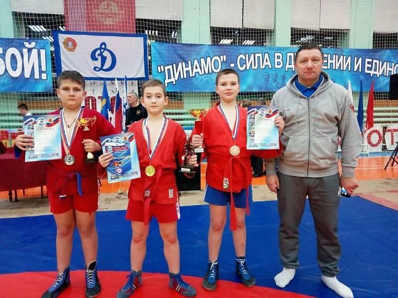 Соревнования по самбо в сосновке. Самбо муром. Самбо муром. Самбо девушки. Турнир по самбо памяти.
