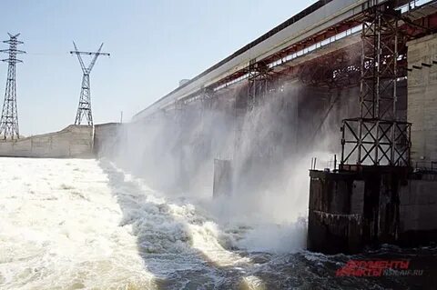 Сброс новосибирского водохранилища