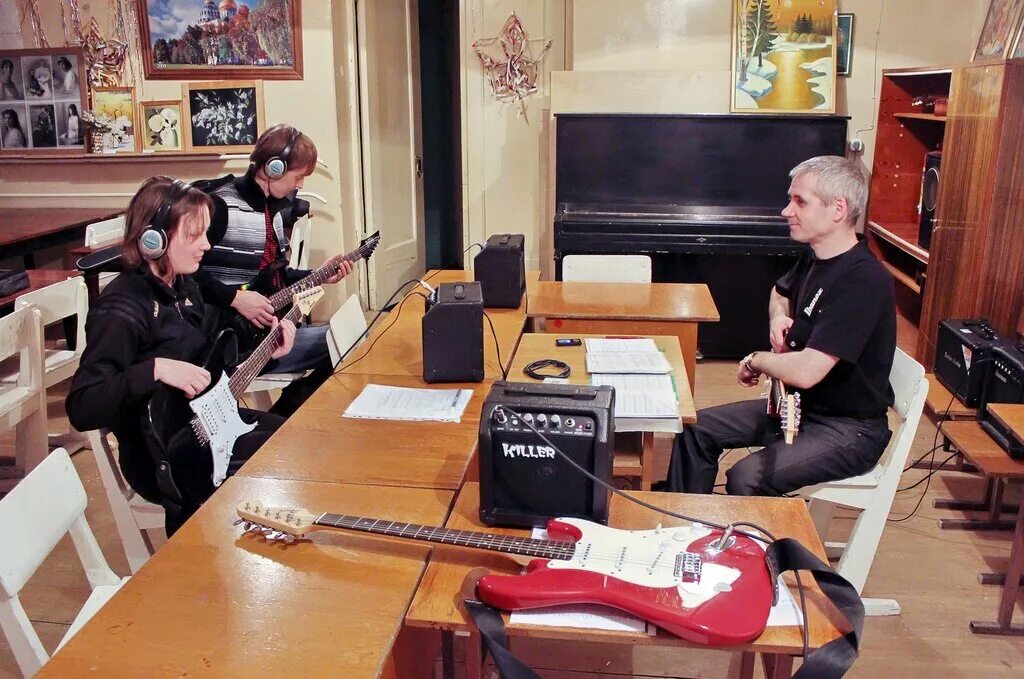 музыкальная школа 3 имени привалова нижний тагил. школа гитаристов. музыкальная школа номер 2 нижний тагил. нижний тагил музыкальная. Major магазин.