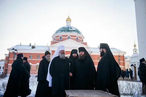 Монастырь правила