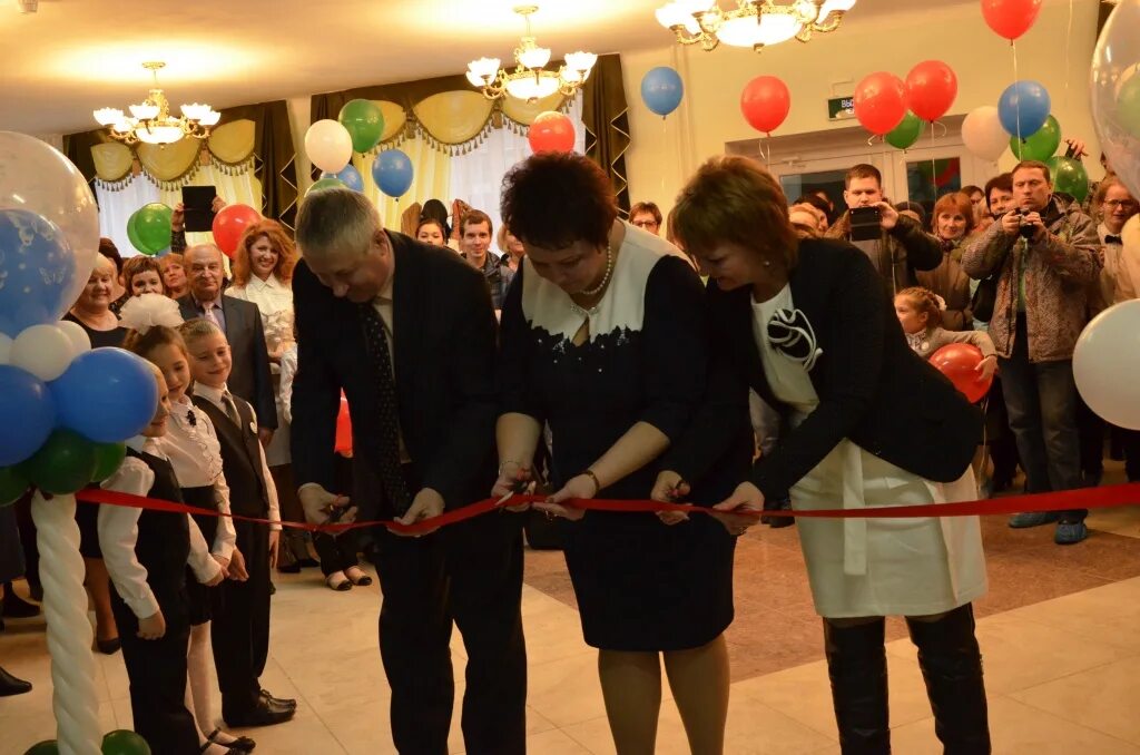 школа 20 ухта преподаватели. школа ухта оплеснина. 3 школа ухта. ухта школа №10. сош 3 ухта.