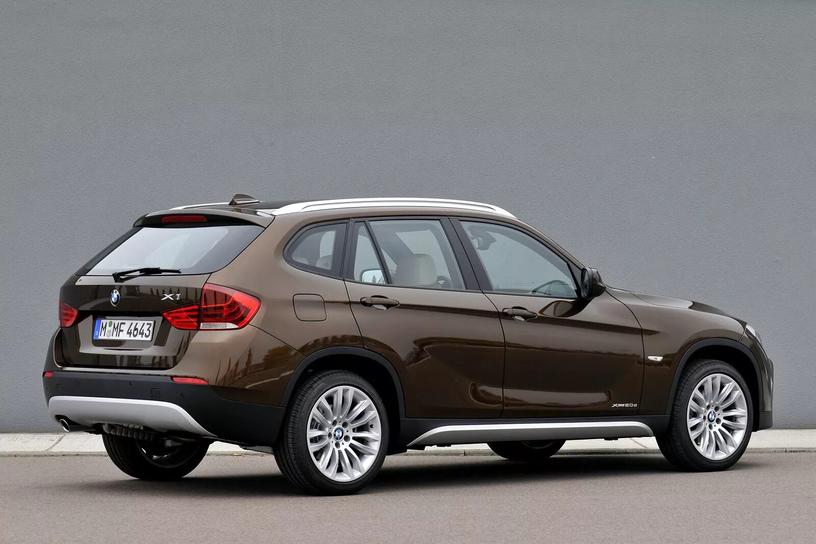 BMW x1 Brown. BMW x1 e84. BMW x1 коричневый 2013. BMW x3 e84. Куплю бмв х1 бу