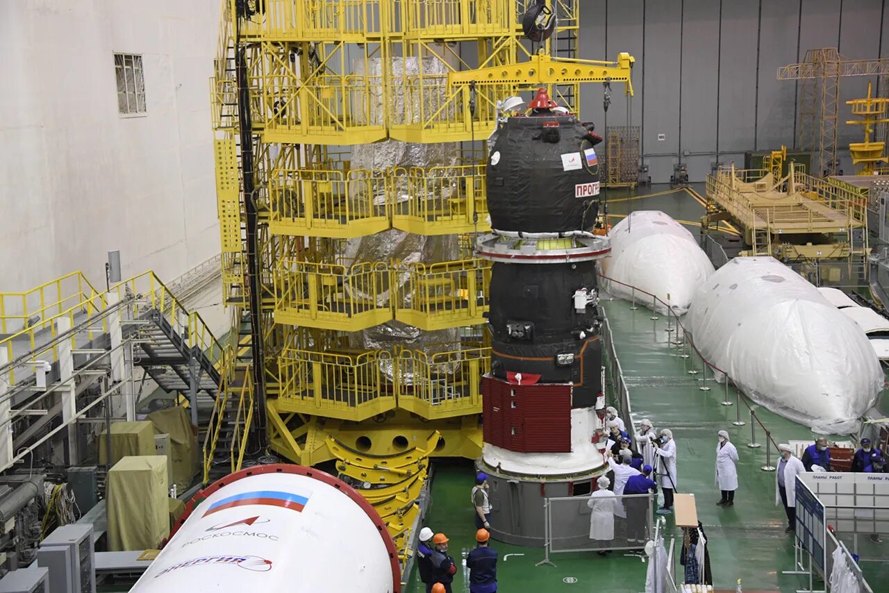 Тгк прогресс мс. Прогресс мс-21. Тгк прогресс. Прогресса 20. Грузовой корабль "прогресс мс-09".