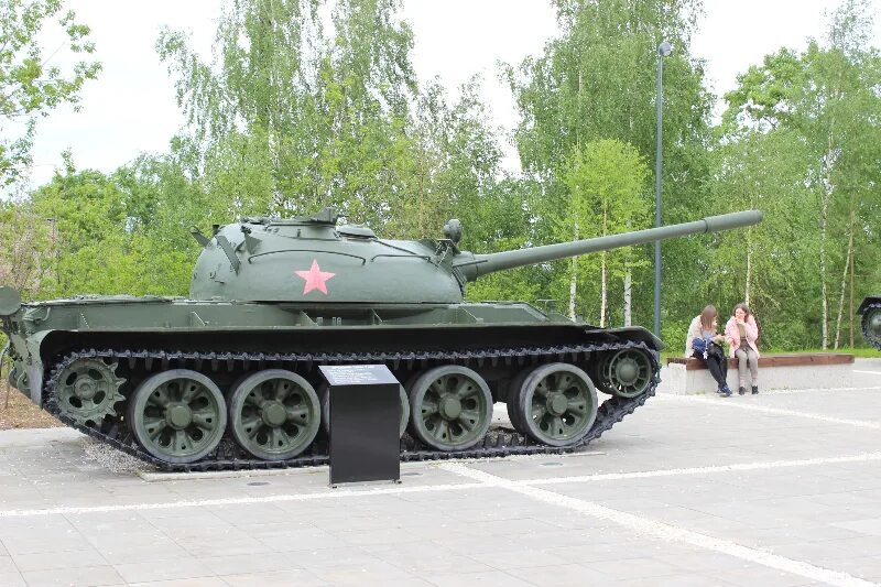 Танк т-55. Т-55 советский танк. Маршрут 55 автобуса. Танк в кимовске. Танк т-55.
