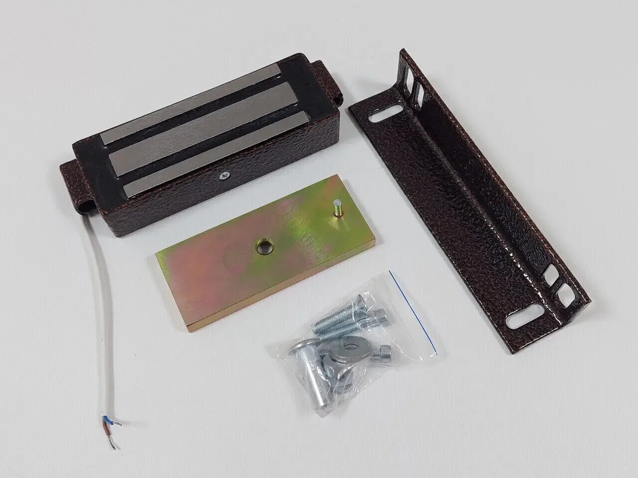 Магнитный замок визит ml-300 m40. Замок электромагнитный vizit-ml400-40. Замок vizit ml-300 электромагнитный. Замок электромагнитный vizit-ml400-40. Электромагнитный замок fox fx-m280.