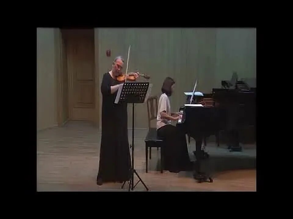 Бела барток румынский фольклорный танец. Бела барток румынский фольклорный танец. Бела барток румынские танцы скрипка гитара. Барток румынские танцы. Костюм для танца со скрипкой.