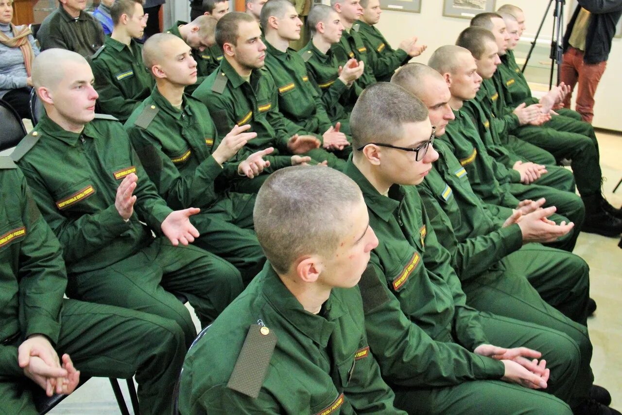 Весенний призыв по годам. Осенний призыв. военная служба. военная служба по призыву. форма призывника.