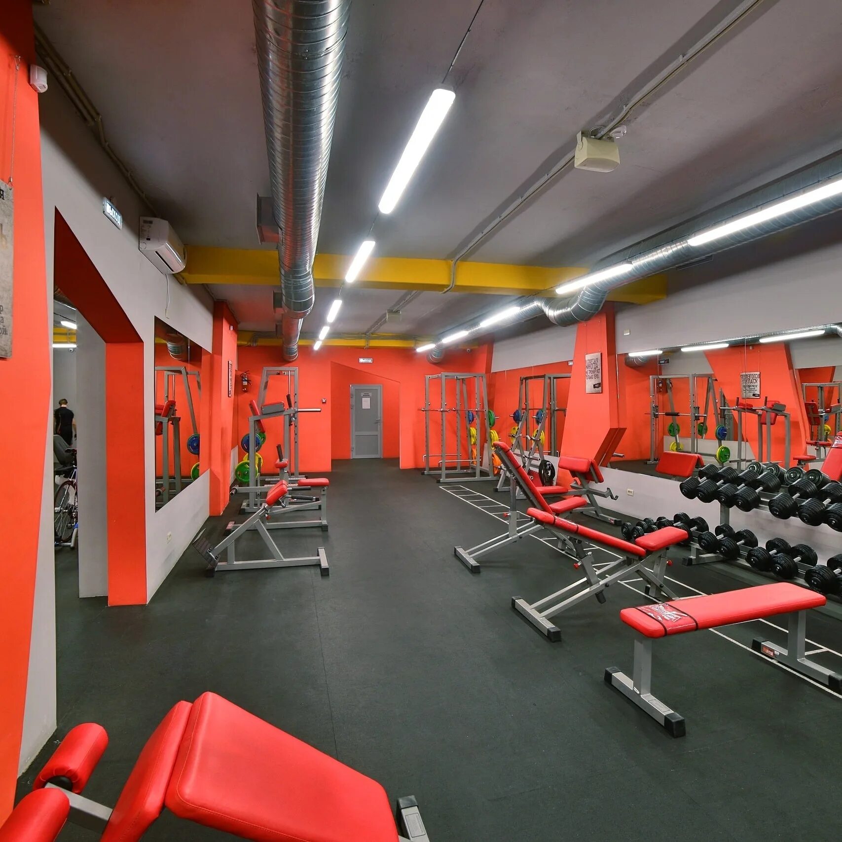 Квадрат боулинг пенза. Терновский куст пенза тренажерный зал. Uni gym пенза терновский куст. Зал юни джим пенза. Юни джим пенза окружная.