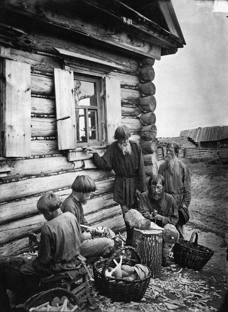 Крестьяне Нижегородской губернии Дмитриев. Нижегородская Губерния 19 век горожане. Семеновские ложкари.