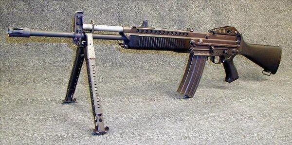 Stoner 63. Stoner m63a1 пулемет. Stoner 63 штурмовая винтовка. M63 пулемет. Stoner 63a Commando.