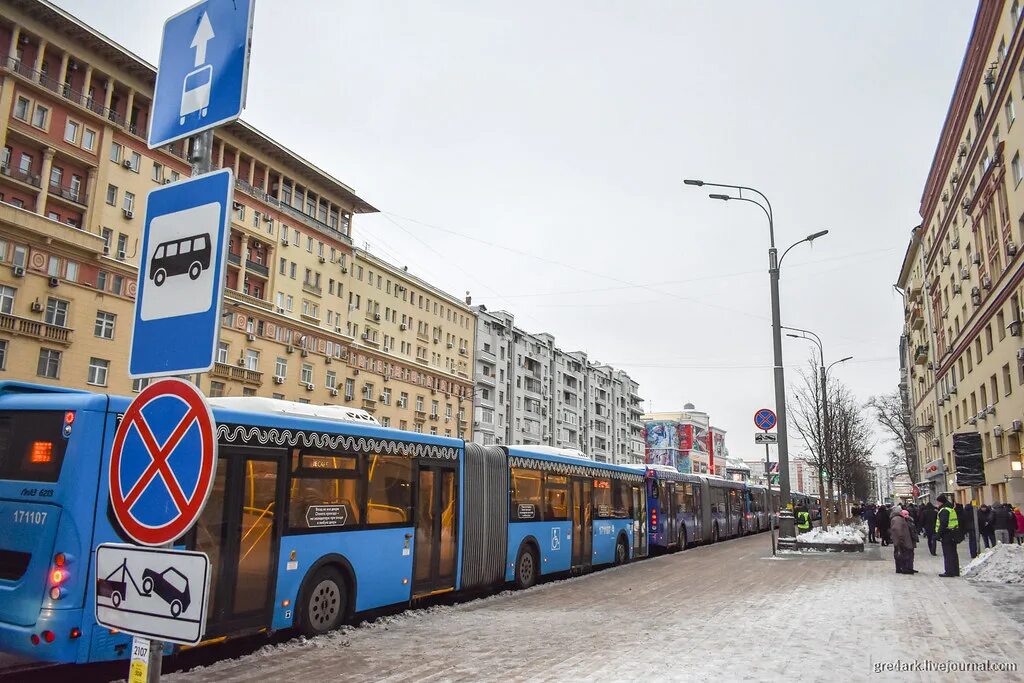 Купить автобус метро. Автобусное метро. Метро автобус. Автобус метро фото.