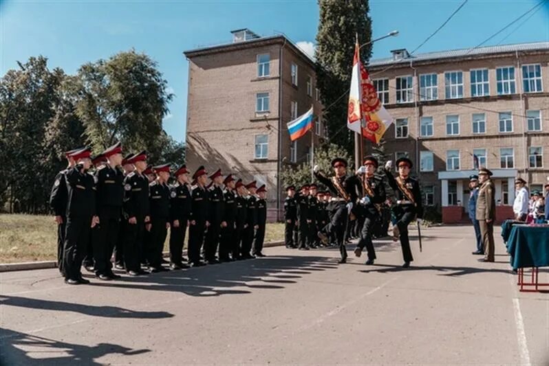 Михайловский Воронежский кадетский корпус. Здание Михайловского кадетского корпуса Воронеж. Воронежский кадетский корпус 1845. Михайловское кадетское училище Воронеж.