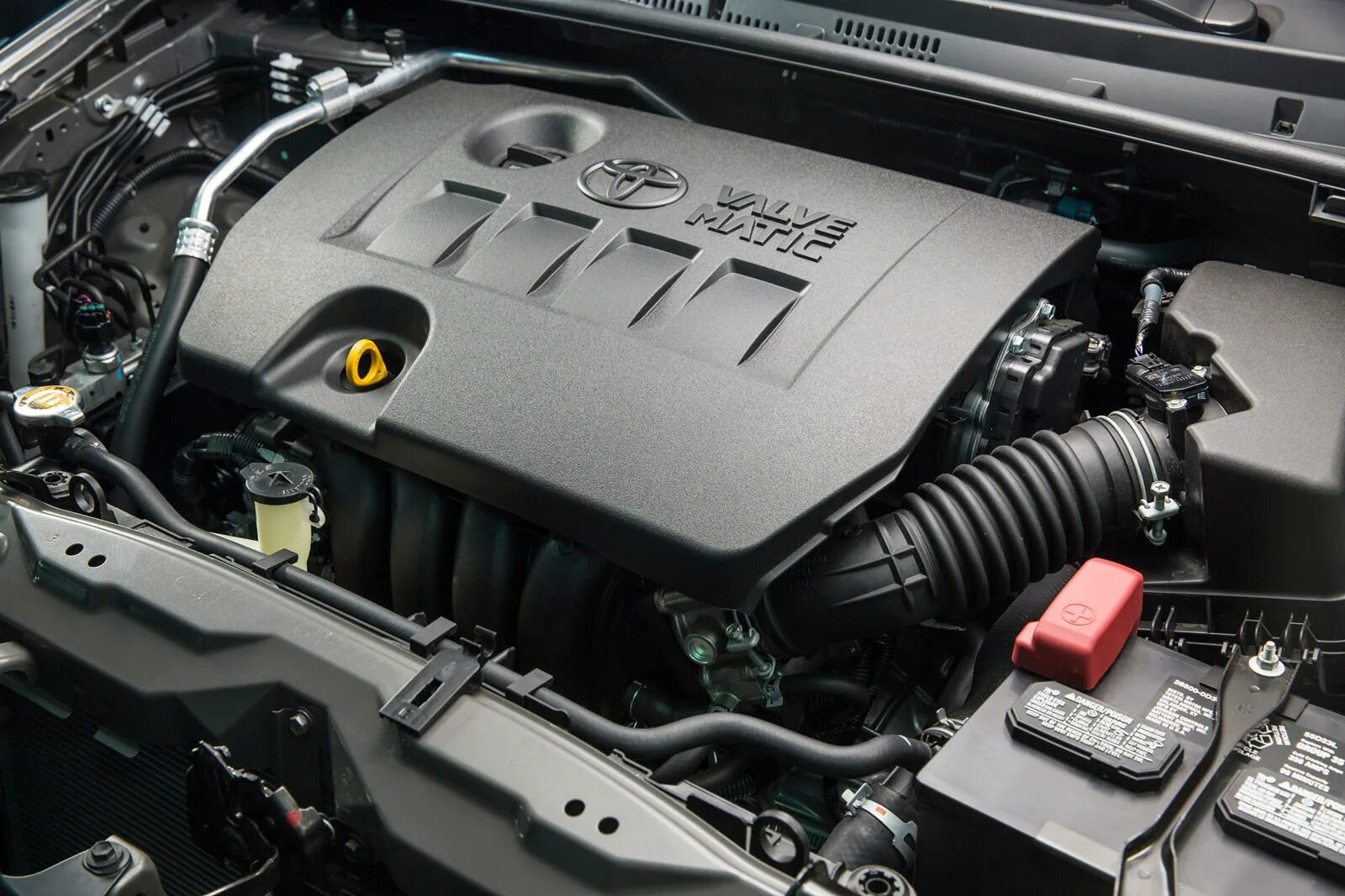 Тойота королла 150 кузов какой двигатель. Тойота королла 2014 год двигатель 1.6. toyota corolla 2012 мотор. toyota corolla 2014 двигатель. тойота королла 2008 motor 1.6.