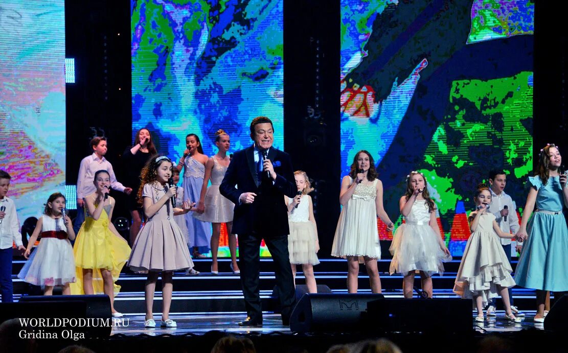 Юбилейный концерт михаила турецкого. Хор турецкого с тобой и навсегда. Хор турецкого с тобой и навсегда клип. Хор турецкого с тобою навсегда. Хор турецкого.