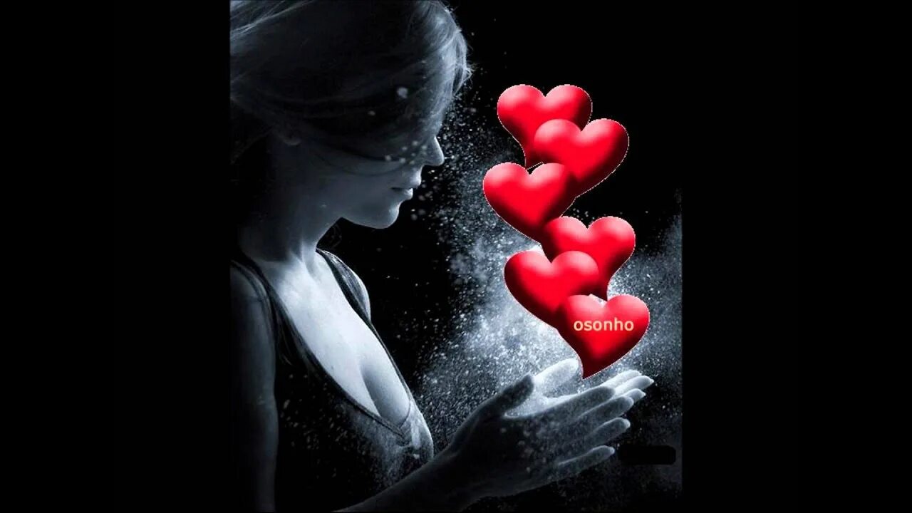 Слышу как бьётся твоё сердце любимый. Тихо плачет. Сердце вырывается из девушки. Отпускаю тебя а сердце тихо плачет. Тише тише это сердце.