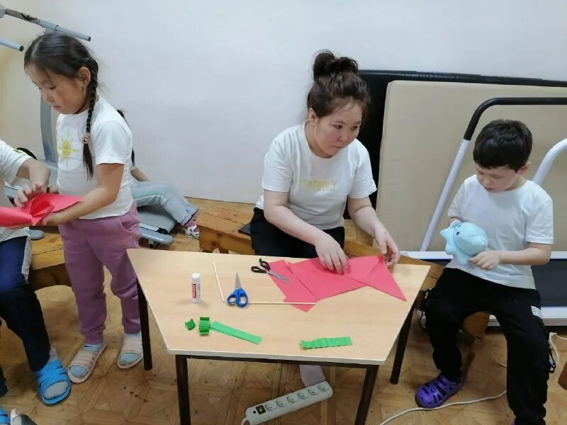 Дети с овз. Центр содействия семейному воспитанию №2. Центр содействия семейному устройству бугульма. Центр содействия семейному 2. Подрастающее поколение.