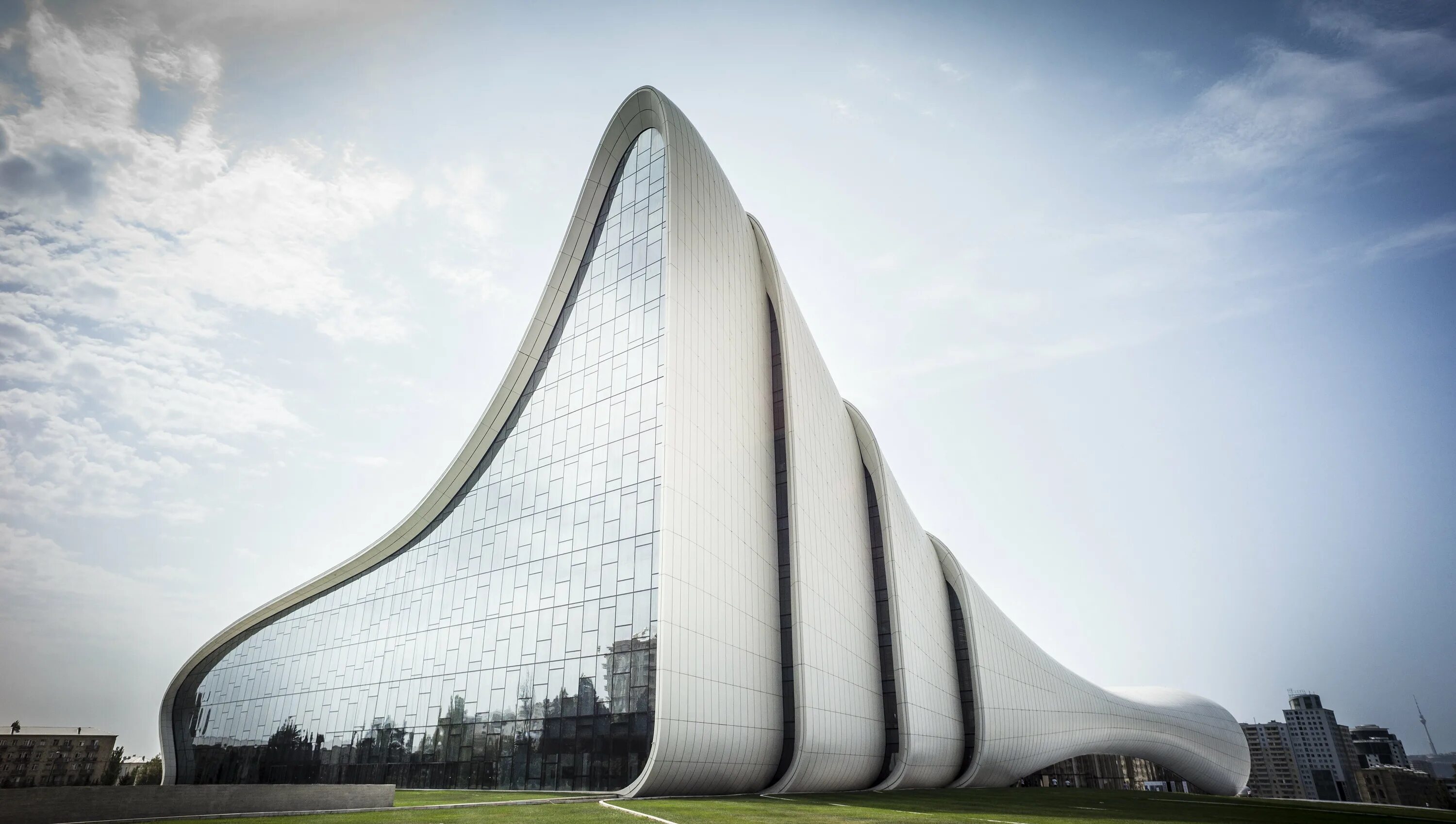 Ферма конькового прогона. Биомимикрия(бионика). Мачтовая фасадная платформа. Павильон сша сокольники 1959. Стропильная система ферма двускатная.