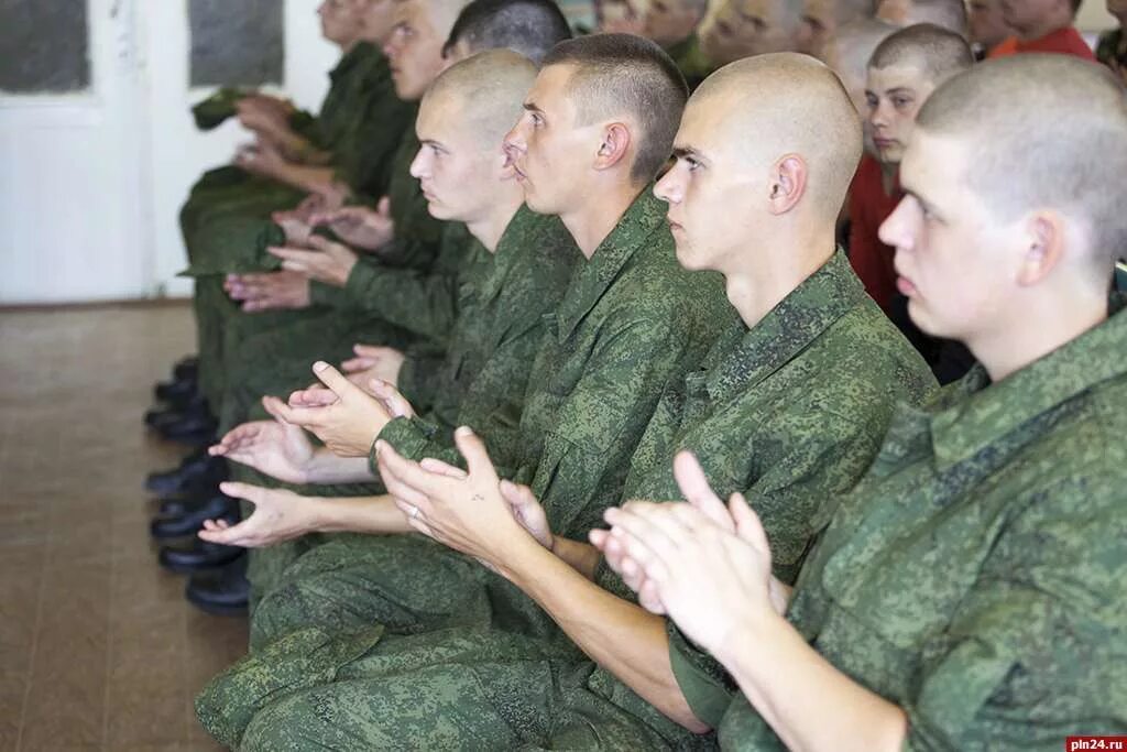 Военкомат Псков. Призывной пункт Псков. Осенний призыв Псков. Призывной пункт Псковская обл.