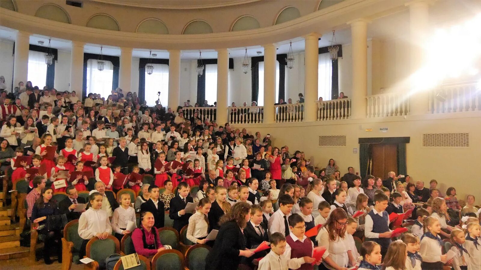 зал имени гнесиных. концертный зал колледжа гнесиных. рам гнесиных концертный зал. концертный зал академии гнесиных. концертный зал рам им.