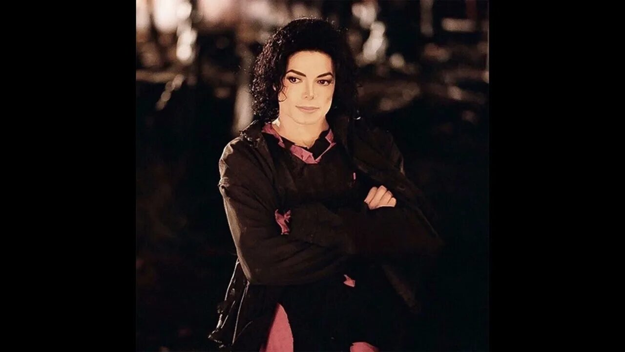 Джексон earth song текст. Michael jackson earth song official video. цой и майкл джексон. michael jackson earth song cover. минус майкл джексон песня земли.