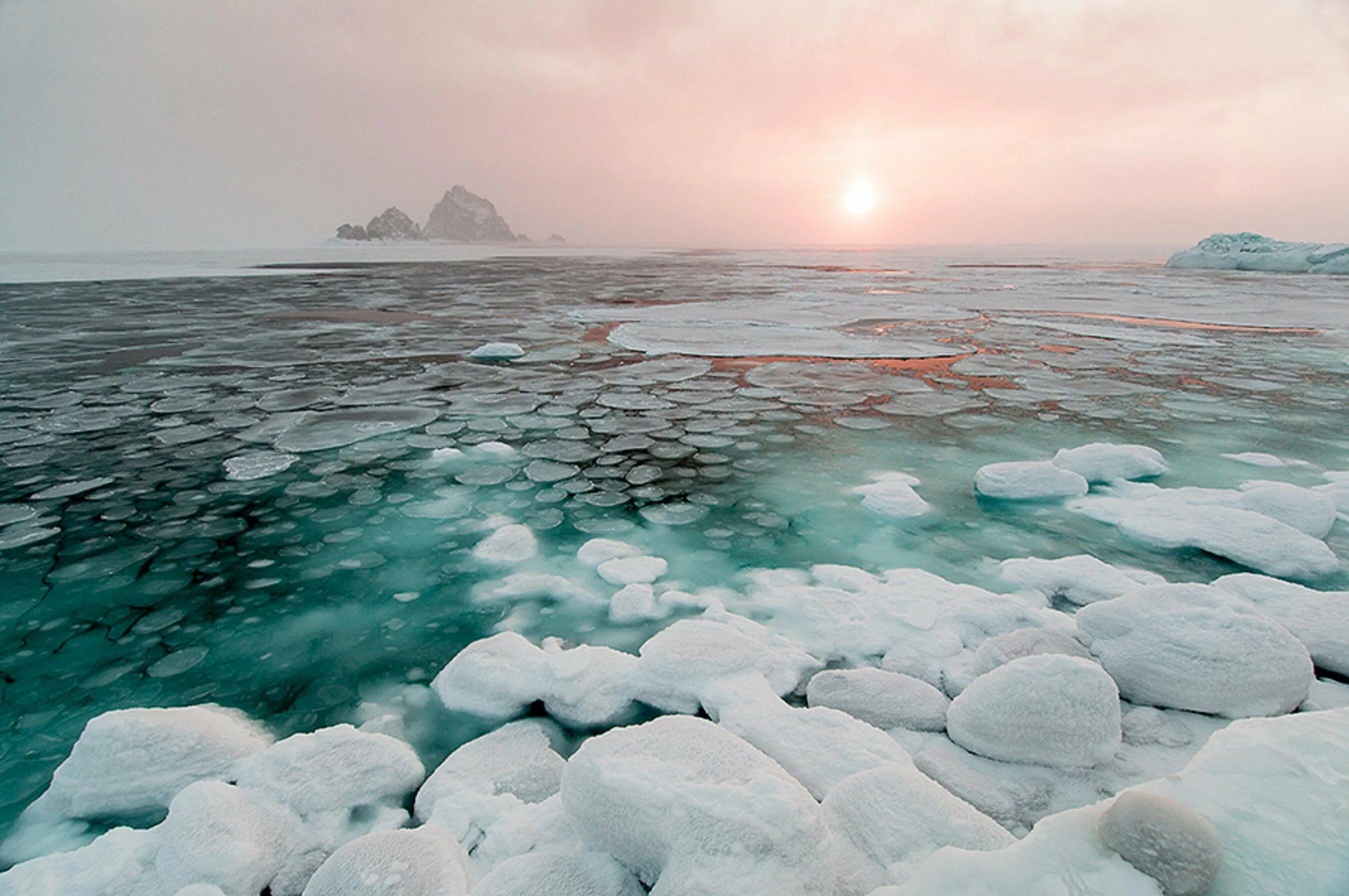 Северный Ледовитый океан Восточно-Сибирское море. Арктика море Лаптевых. Северно Ледовитый океан море Лаптевых. Арктика Северный Ледовитый океан. Внутренние моря ледовитого океана