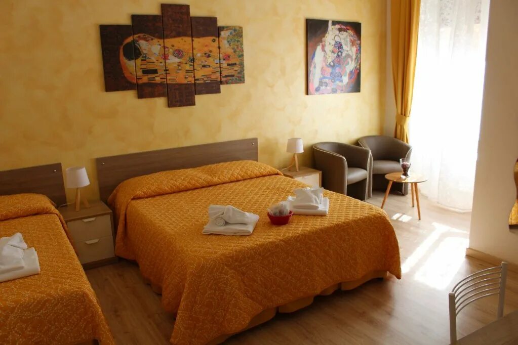 Игра с сестрой - youtube. Юрмалциемс латвия. Sisters guest. Сестры кантри. Компания систер.