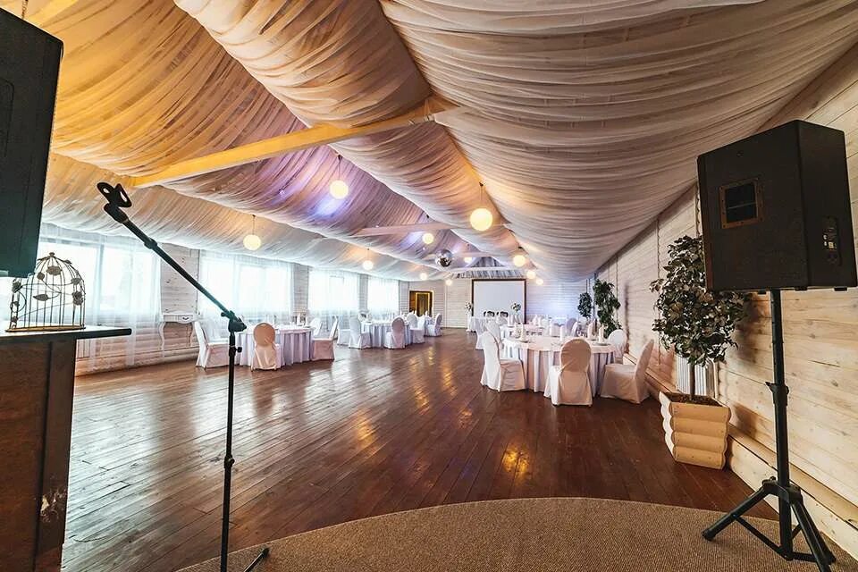 Фореста дмитров ресторан. Ресторан forest lounge на речном. форест лаунж свадьба. форест лаунж ресторан на речном свадьба. загородный ресторан балашиха.