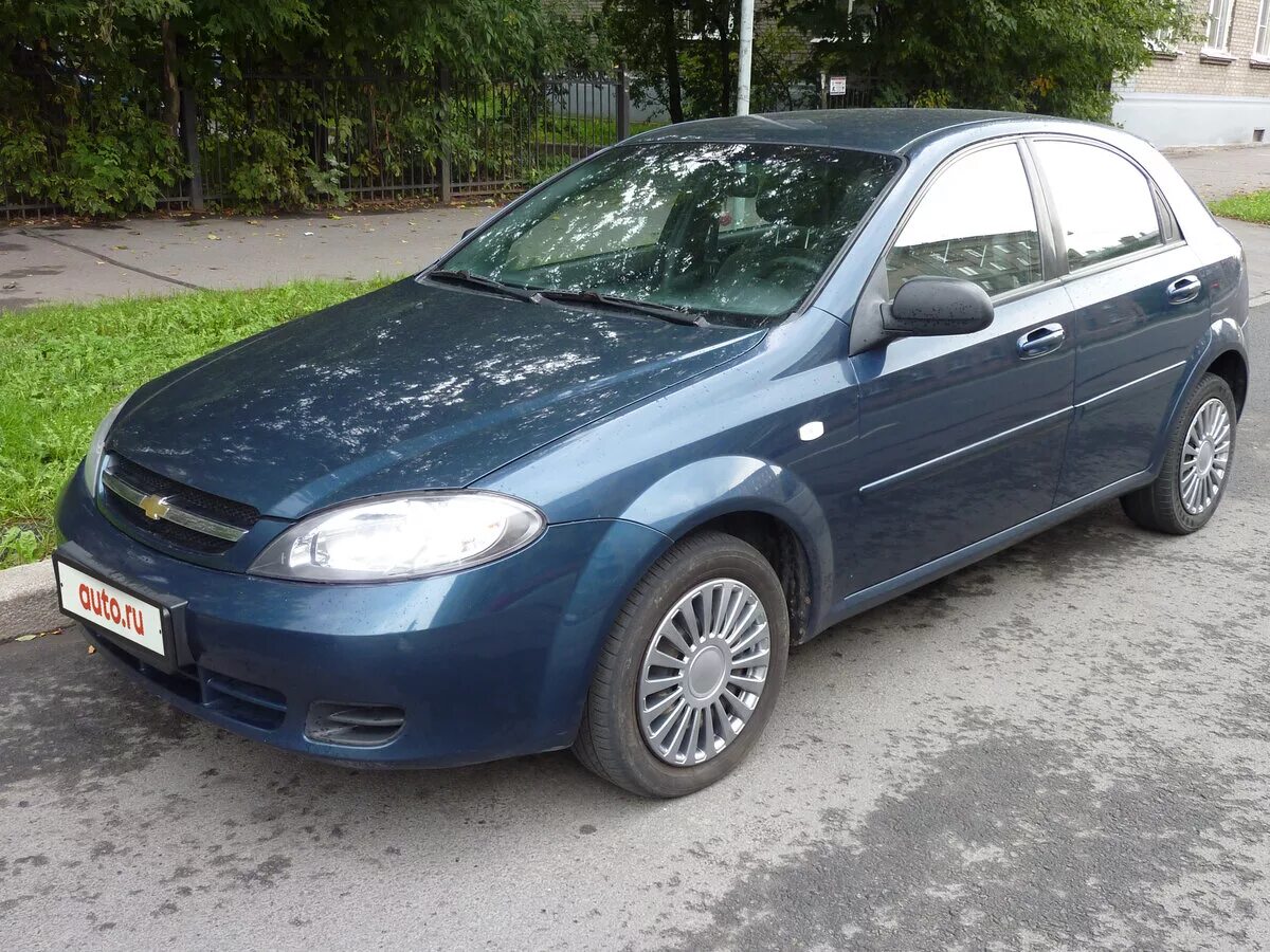 Лачетти хэтчбек бу. Chevrolet Lacetti 2008. Шевроле Лачетти хэтчбек 2008. Lacetti 2008 хэтчбек. Шевроле Лачетти хэтчбек 1.4 2008 года.