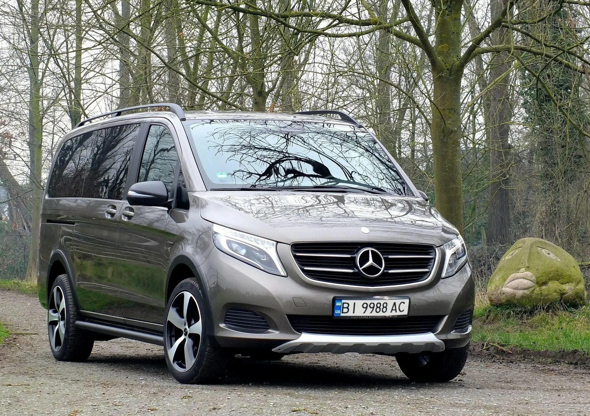 Купить мерседес 447. Mercedes-Benz v-class w447. Мерседес Виано w447. Мерседес Бенц v class w447. Mercedes Benz Vito 447.