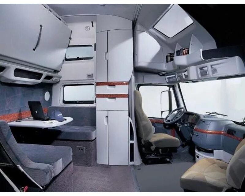 Вольво внл кабина. Volvo vnl 780 салон. volvo vnl 780 кабина. volvo vnl 780. volvo vnl 860 sleeper interior.