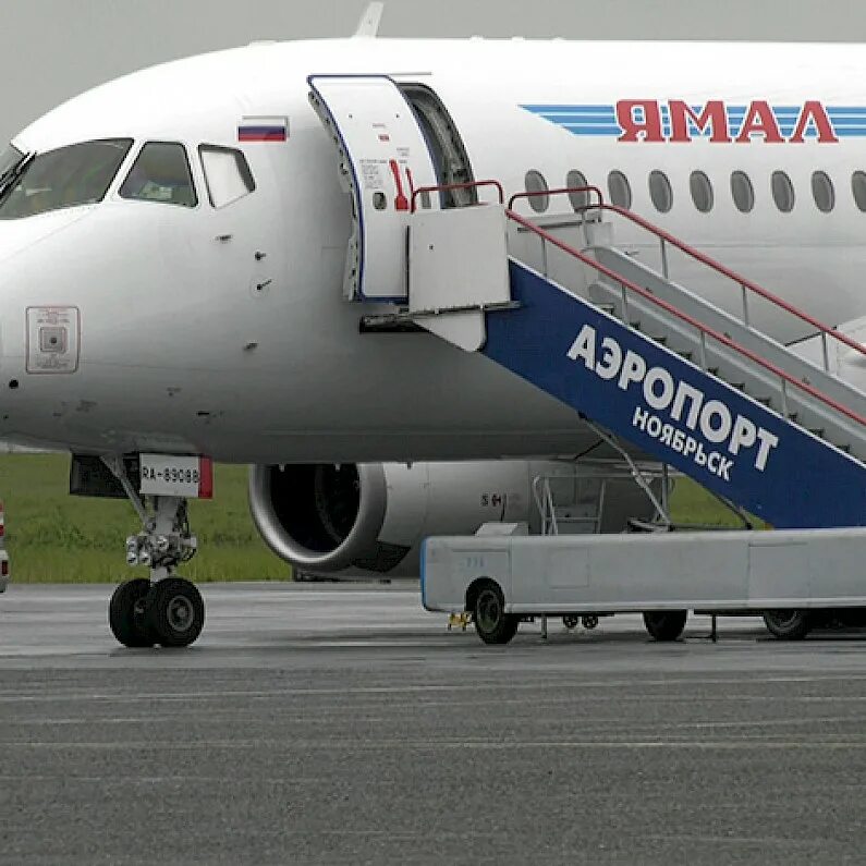 Авиакомпания Ямал Ноябрьск. Ямал, YC-150. Авиакомпания Ямал в Тюмени. Ямал самолеты авиакомпании. Авиарейсы ноябрьска