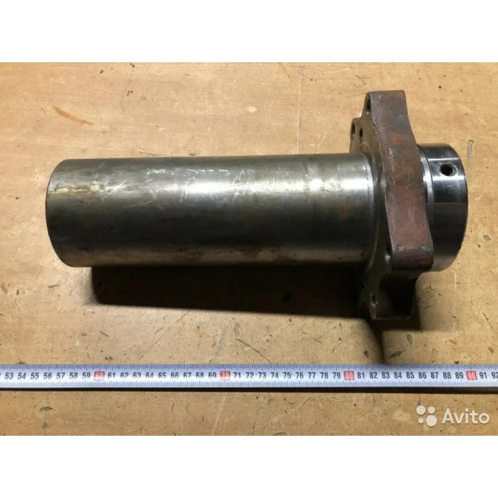 Сальник трубы шкворня мтз 82. Труба шкворня пвм мтз 72-2308030-а. 72-2308030. Труба шкворня мтз 82 72-2308030. Шкворень мтз 82 переднего моста.