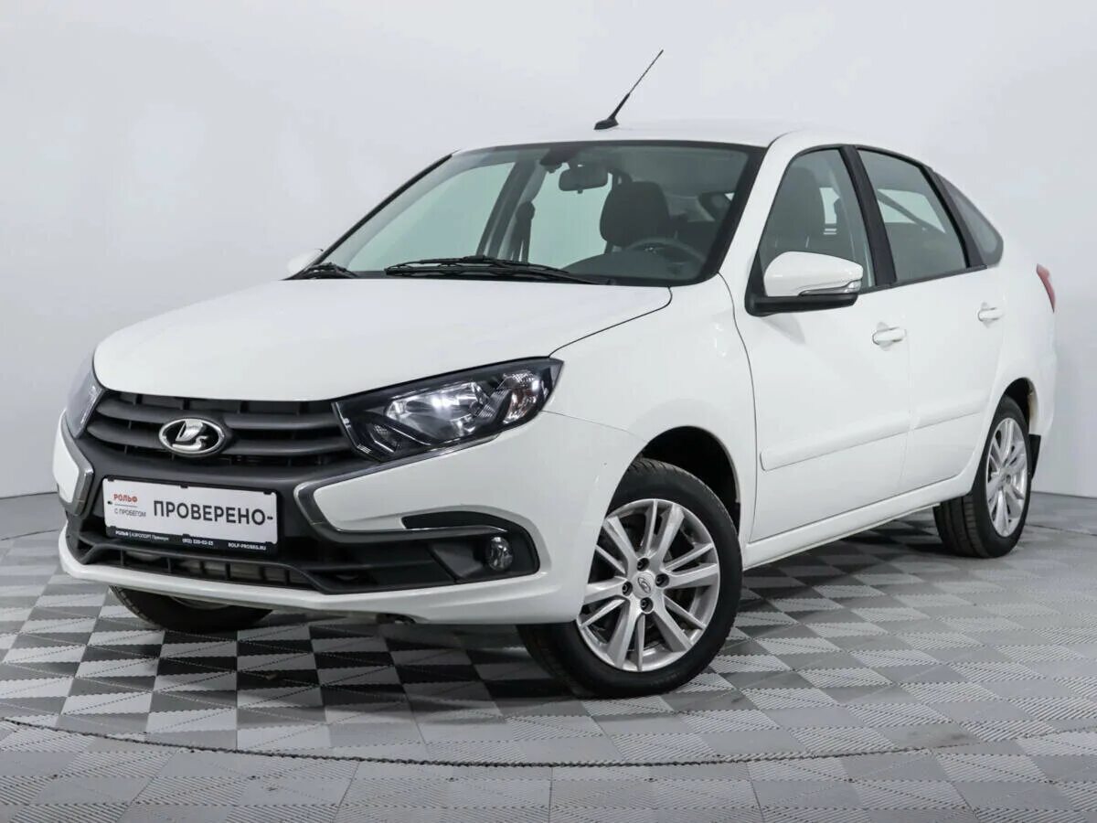Купить б/у Lada (ВАЗ) Granta I Рестайлинг 1.6 MT (106 л.с.) бензин механика в Мо
