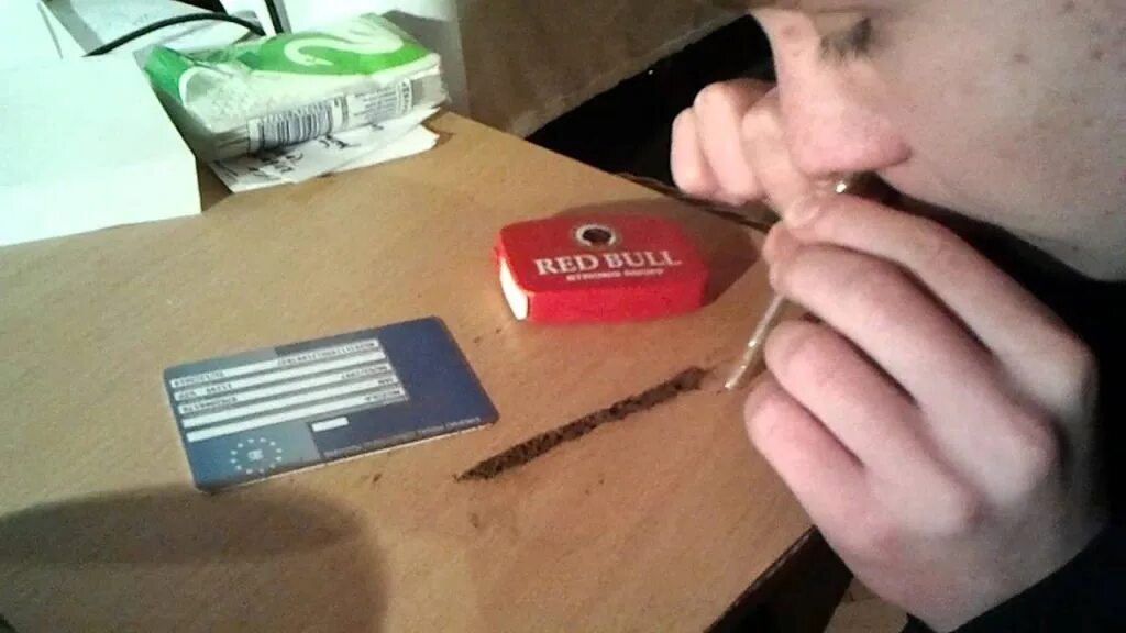 Что такое снафф. Снафф нюхательный ред булл. Нюхательный табак ozona cherry. Snuff нюхательный табак. Табак нюхательный ozona raspberry (озона разберри) 7 гр.