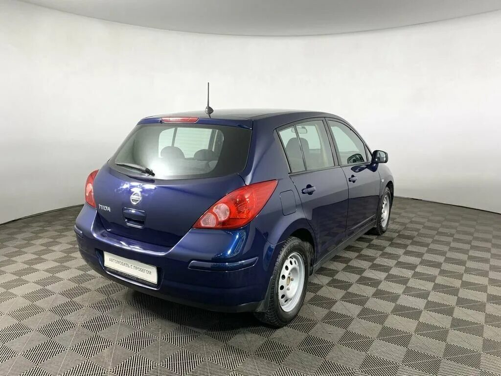 Ниссан тиида хэтчбек 2008. Nissan Tiida 2008. Nissan Tiida 2008 хэтчбек. Ниссан Тиида 2008 года. Тиида хэтчбек 2008.