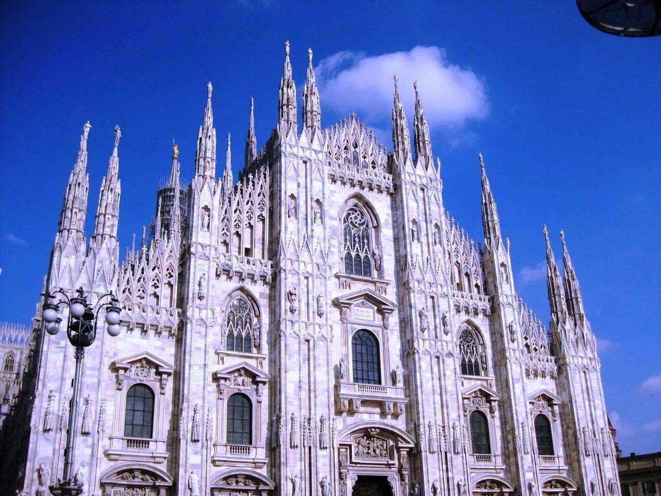 готика в архитектуре средневековья. архитектура в стиле готика. соборы поздней готики. архитектура в стиле готика. готические храмы средневековья.