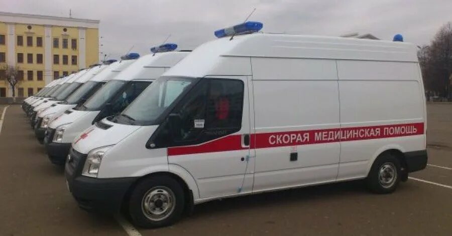 Номер скорой в ленинградском. Скорая днр номер. Номер скорой в ленинградском. Реанимобиль спб. Скорая беларусь.